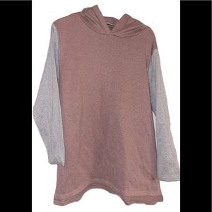 Bobbie Brooks - Long sleeve with hoodie - 3XL
